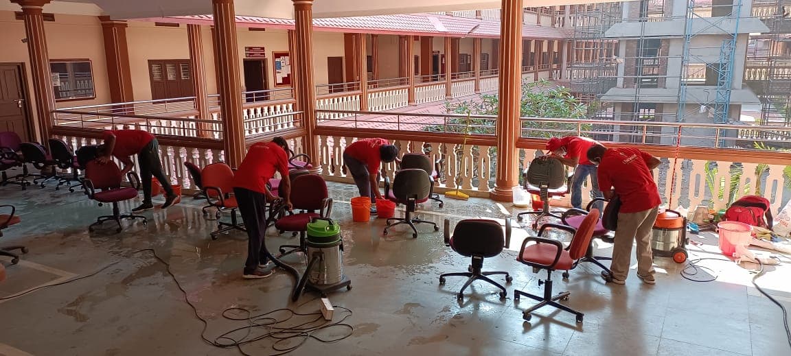 One End Solution cleaning work in Kochi