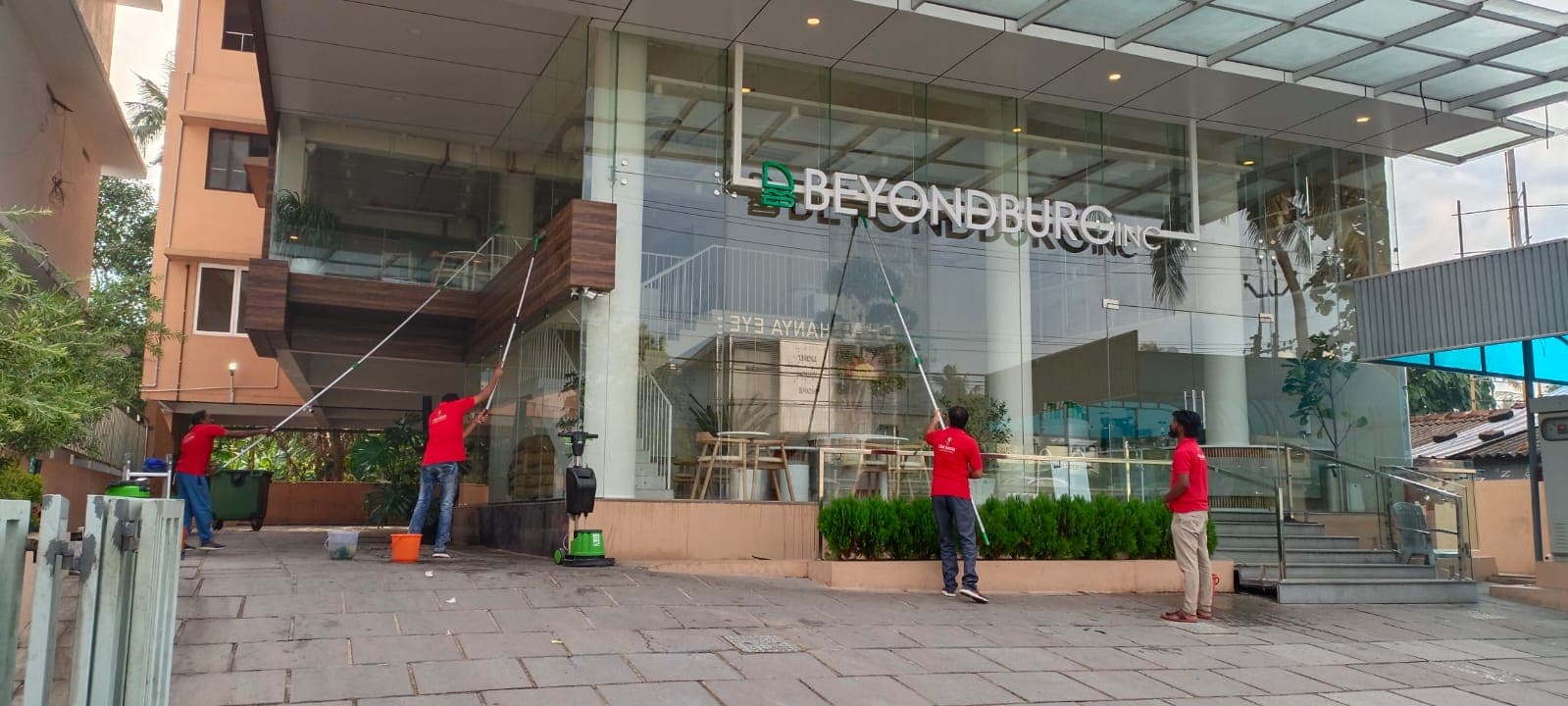 Commercial cleaning and maintenance in Kerala