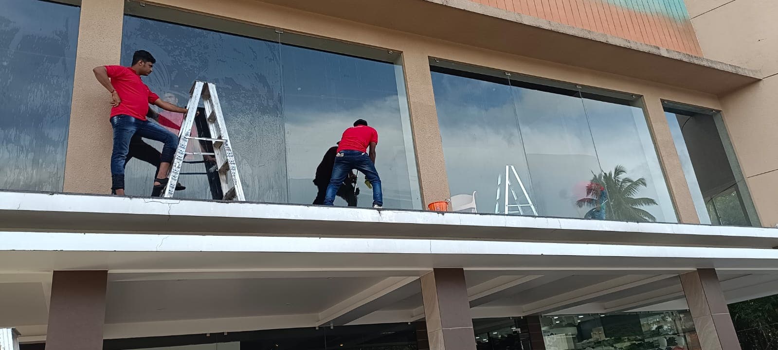 One End Solution cleaning work in Kochi