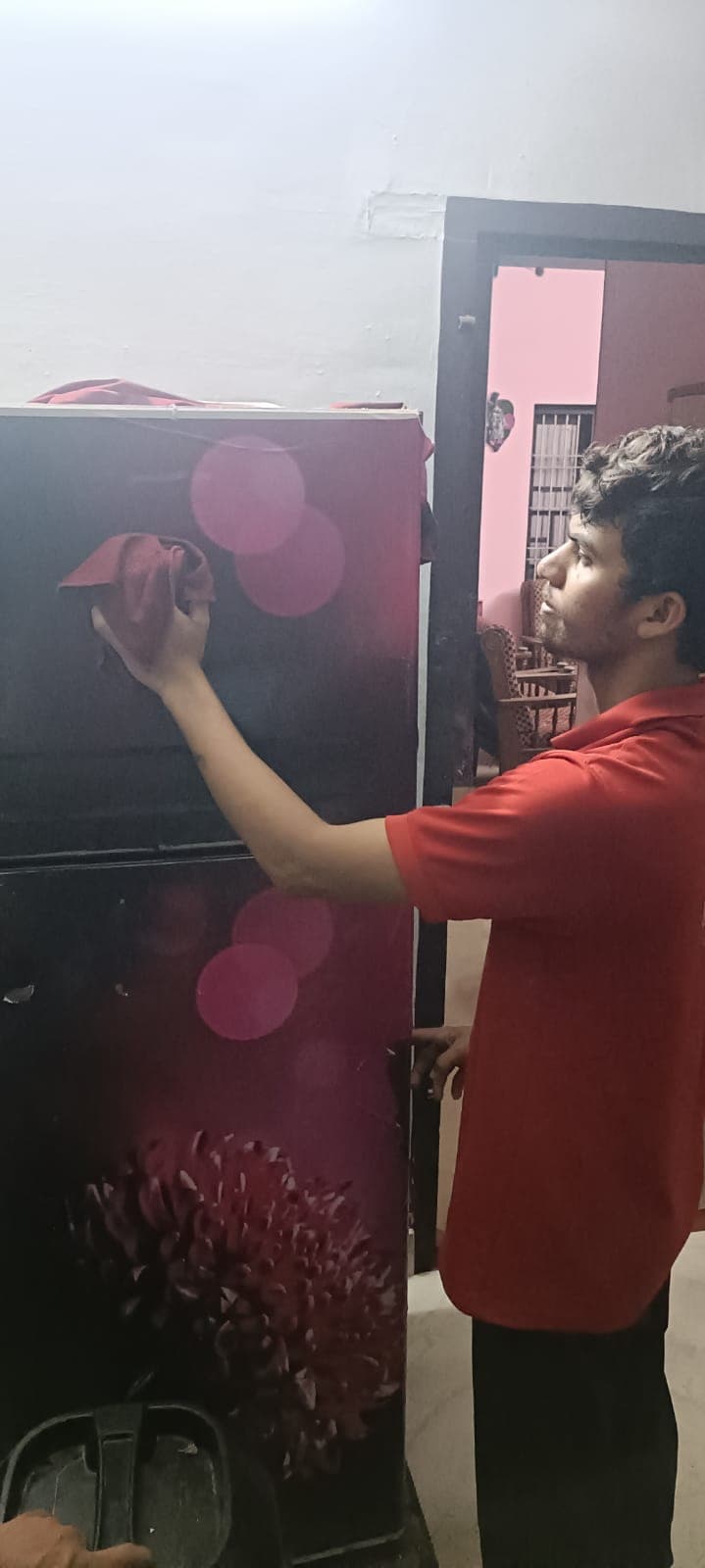 Residential cleaning work by One End Solution in Kerala